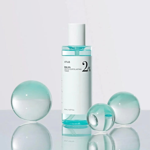 Anua BHA Exfoliating Toner 150 ml combate acneea și curăță celulele moarte fără a usca pielea. Perfect pentru o rutină coreeană de curățare profundă și calmare.